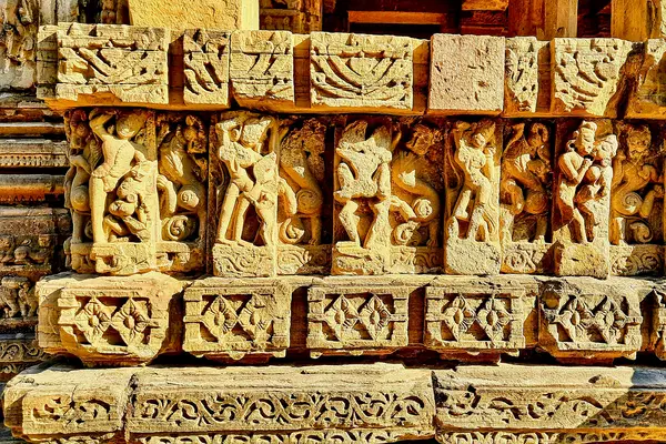 0012623 Mahadeva temple and Bairagi matha, Narayanpur Balodabazar 196
