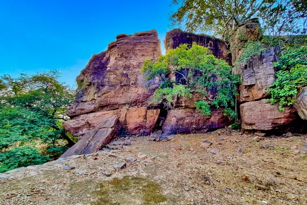 012092021 3rd century BCE Saru Maru Panguraria Buddhist site, Madhya Pradesh 138