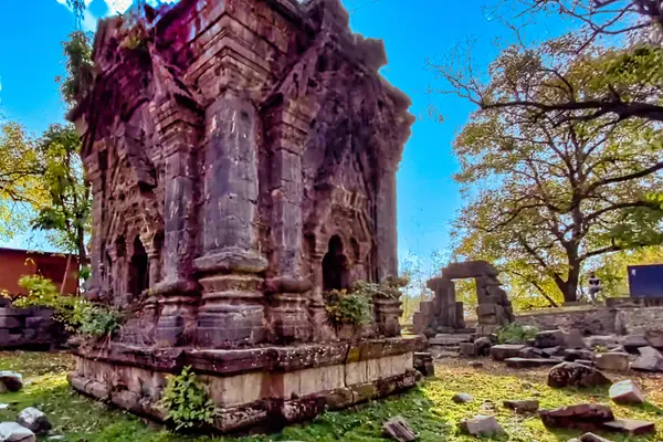 Shiva temple, Narastan Jammu & Kashmir 037