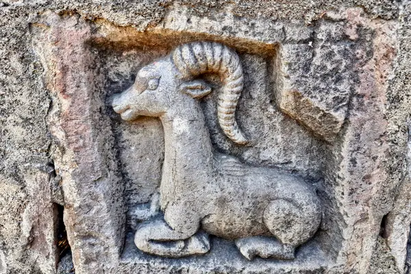 0122221 Chaturmukh Mahadeva temple, Nachna Madhya Pradesh 176