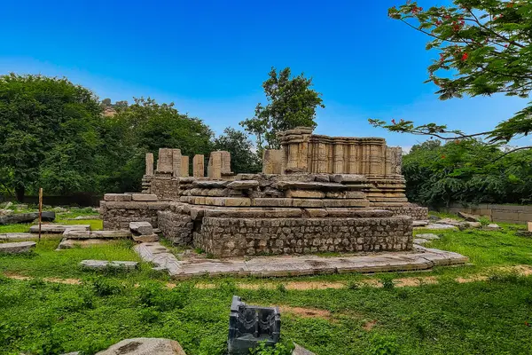 Kummarigullu Shiva Trikutalaya temple ruins, Nidigonda village, Telangana 24