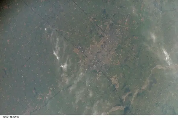 ISS014-E-10507 - View of India
